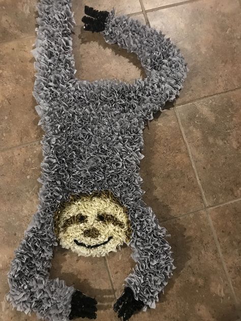 Sloth (three toed) for classroom decor Koala Decor, School Bulletin Board Ideas, Rainforest Activities, Forest Classroom, Class Themes, Jungle Theme Classroom, Language Classroom, Class Theme, Bulletin Board Ideas