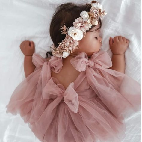 Twirl into elegance with our Baby Girl Mesh Bow Dress 🎀✨ Perfect for making every little moment magical! #BabyFashion #cuteandclassykids Tulle Dress Photoshoot, Tulle Dress Diy, Bow Dresses, Girls Tulle Dress, Tulle Bow, Mesh Bows, Photo Pictures, July Wedding