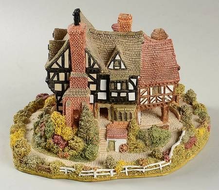 Tiny Glade, Tudor Court, Lilliput Lane, History Images, Pattern Code, Solid Background, English Cottage, Tableware Accessories, Tea Room