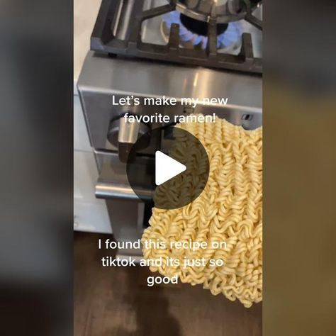 Tik Tok Ramen Noodles, Kylie Jenner Ramen Noodles, Tiktok Ramen, Ramen Noodle Recipes Soup, Spicy Ramen Noodles, Food Ramen, Ramen Recipes Easy, Ramen Dishes, Easy Ramen