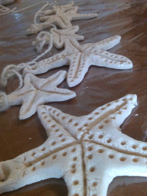 Salt Flour Dough Crafts, Salt Dough Starfish, Starfish Garland, Ocean Vbs, Salt Dough Crafts, Starfish Art, Ceramic Pinch Pots, Summertime Crafts, Diy Beach Decor