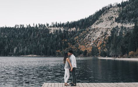 Lake Tahoe Proposal, Lake Tahoe Engagement Photos, Tahoe Engagement Photos, Tahoe Winter Wedding, Amazing Engagement Photos, Sand Harbor Lake Tahoe, Lake Tahoe Hotels, Lake Tahoe Beach, Emerald Bay Lake Tahoe