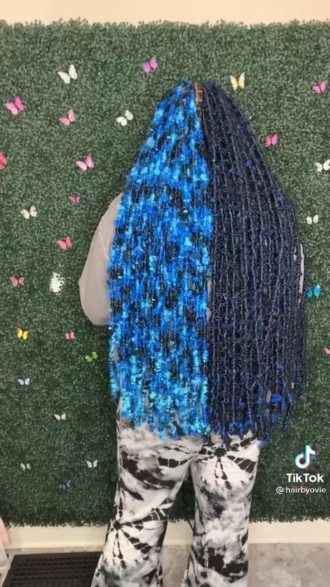 Butterfly Locs With Color Blue, Black And Blue Faux Locs, Fox Locs With Color, Green And Black Soft Locs, Invisible Locs With Peekaboo, Blue Faux Locs Black Women, Fox Locs Hairstyles With Color, Blue Hairstyles Braids, Blue And Black Butterfly Locs