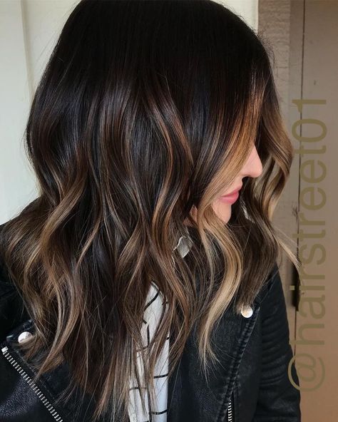 Baylage Hair, Balayage Brown, Brown Hair Shades, Brunette Balayage Hair, Brown Hair Balayage, Brown Balayage, Balayage Brunette, Ash Brown, Penteado Cabelo Curto