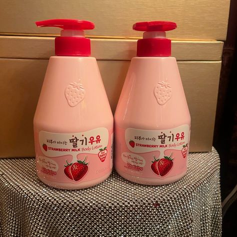 Set Of 2 Body Lotion Welcos Kwailnara Strawberry Milk Body Lotion, Very Creamy And Strong Strawberry Smell Long Lasting Strawberry Lotion, Strawberry Body Lotion, Strawberry Milk Body Wash, Korean Body Lotion, Strawberry Lotion Korean, Kwailnara Strawberry Milk Body Lotion, Fresh Food Packaging, Strawberry Shortcake Lotion, Webcore Aesthetic