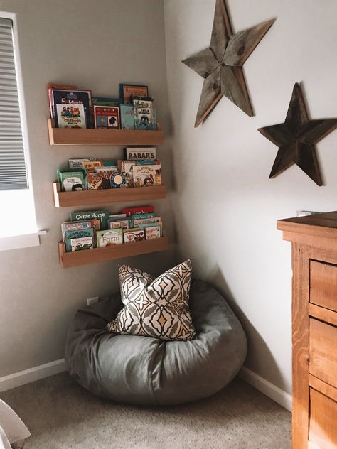 Beanbag Corner Ideas, Beanbag Corner Bedroom, Beanbag Reading Corner, Bean Bag Reading Corner, Boys Reading Corner, Boys Reading Nook, Beanbag Bedroom, Beanbag Corner, Toddler Reading Nooks