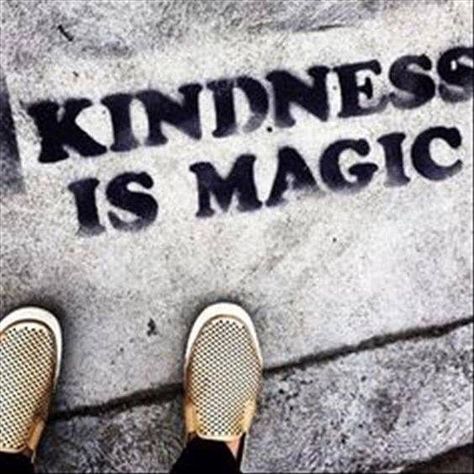 #vickiegould #vickiegouldcoach Being Kind To Others, Kindness Is Magic, Follow Your Bliss, November Quotes, Quotes Thankful, Kindness Matters, Top Ten, Boss Babe, Love Letters