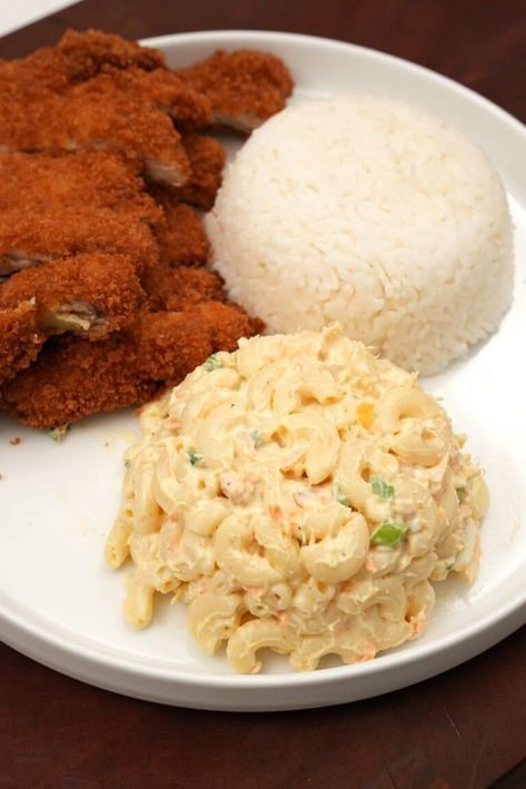 Filipino Macaroni Salad, Panko Fried Chicken, Hawaiian Macaroni Salad Recipe, Cj Eats, Hawaiian Macaroni Salad, Rice And Chicken, Tuna And Egg, Chicken Katsu, Hawaiian Dishes