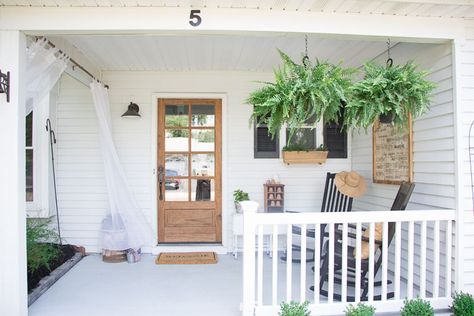 Front Porch Ideas: Small Front Porch Makeover Seeking Lavender Lane, Porch Kits, Front Porch Makeover, Small Front Porch, Painted Front Porches, Building A Porch, Porch Makeover, Tuscan Design, European Farmhouse