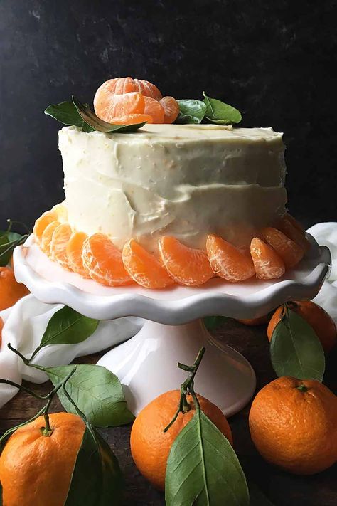 If you love desserts that feature citrus fruit, wait until satsuma season to hit in the winter so you can make this sweet dessert: satsuma layer cake with cream cheese frosting. Learn how to make the recipe now. #satsuma #cake #foodal Mandarine Cake, Orange Cake Filling, Mandarin Orange Cake Recipe, Pies Dessert, Mandarin Cake, Baked Gifts, Mandarin Orange Cake, Chantilly Cake, New Year's Desserts