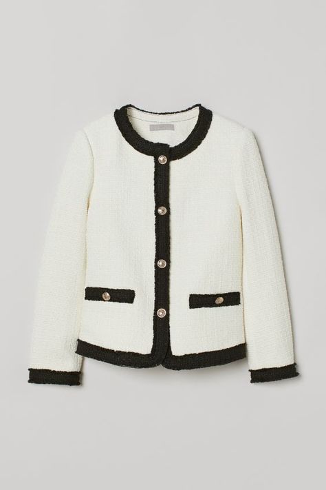 https://www2.hm.com/en_us/productpage.0921571001.html Chanel Style Jacket, Boucle Jacket, Wool Blend Jacket, H&m Jackets, Chanel Fashion, Looks Chic, Fashion 2020, Tweed Jacket, Blazers For Women