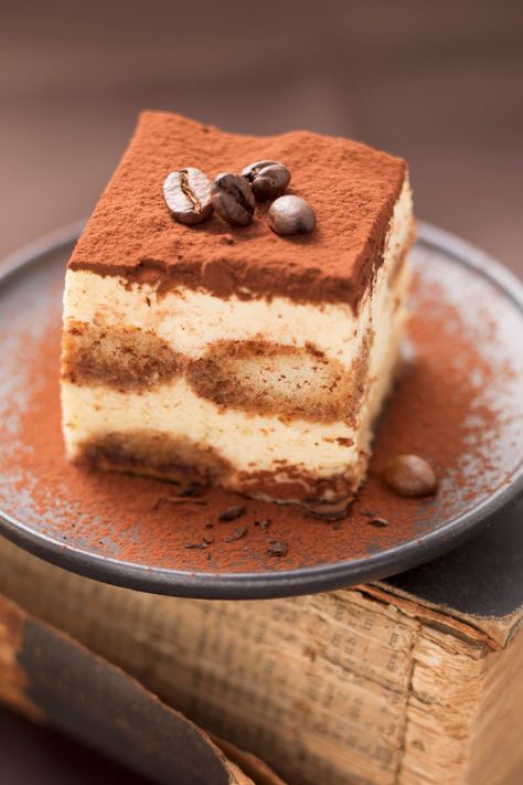 Ina Garten Tiramisu Recipe, Desserts With Coffee, Espresso And Cream, Creme Mascarpone, Italian Dessert, Tiramisu Recipe, Rich Desserts, Chocolate Cheese, Easy Coffee