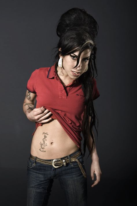 Amy Winehouse by Søren Solkær Starbird Amy Winehouse Outfits, Young Amy Winehouse, Amy W, Amazing Amy, Mtv Music, Amy Lee, Rhythm And Blues, Beautiful Voice, Amy Winehouse