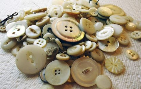 Information about OLD BUTTONS and how to identify and clean, etc. Jewelry Markings, Buttons Ideas, Vintage Buttons Crafts, Sewing Ephemera, Button Projects, Button Collecting, Buttons Crafts, Button Ideas, Button Craft