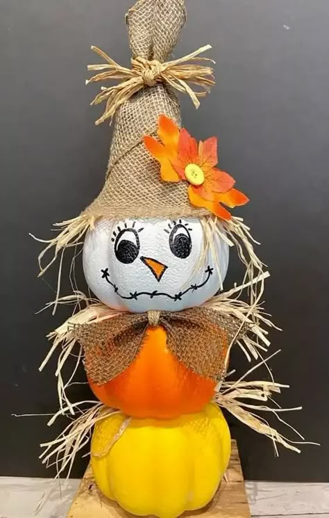 35+ Cute Candy Corn Crafts and Decorations for Fall and Halloween Candy Corn Fall Decor, Noodle Halloween Decorations, Sunflower Fall Decor, Pool Noodle Halloween, Stacking Pumpkins, Corn Crafts, Holiday Crafts Halloween, Halloween Treat Bags Diy, Candy Corn Crafts