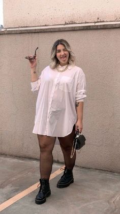 Trendy Plus Size Outfits Spring, Plus Size Street Style Edgy, Look Frio Plus Size, White Outfits Plus Size, Big Tummy Outfits For Women, Outfit Inspo For Summer, Plus Size Outfit Inspiration, Plus Size Ootd, Oversized Plus Size