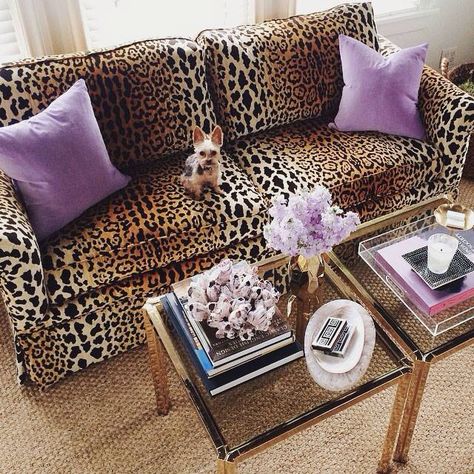 This leopard print loveseat is to die for! Animal Print Decor, Versace Home, A Living Room, My New Room, My Dream Home, Design Interior, A Dog, Decor Inspiration, Home Design