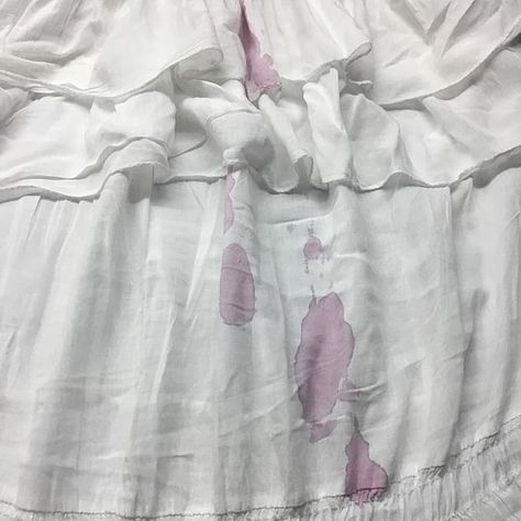 How to get rid of red wine stains with milk. Wine Stains On Clothes, Red Wine Stains Out Of Clothes, Wine Stained Shirt Aesthetic, How To Get Red Wine Out Of Clothes, Wine Spill, Red Wine Stain, Stained Clothes, Red Wine Stain Removal, Wine Stain