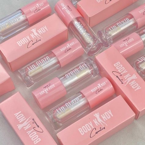 #lipgloss #fashion #skincare #pink Lip Gloss Business Ideas, Lipgloss Packaging, Lip Gloss Business, Names Unique, Lip Gloss Tubes, Business Ideas, Pink Fashion, Lip Gloss, Aesthetic Pictures