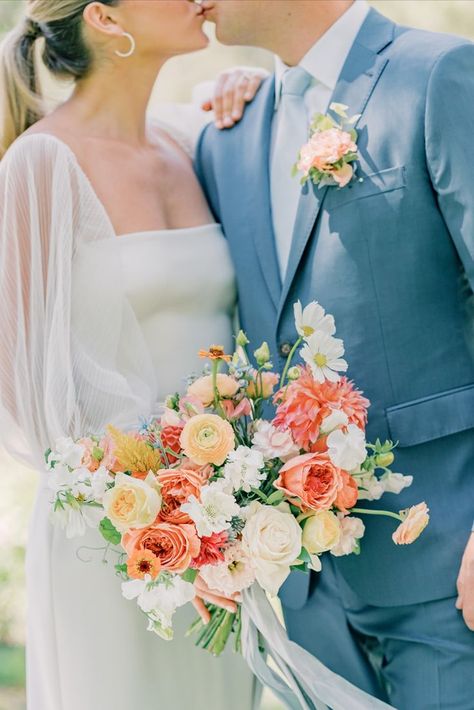 Blue And Peach Wedding, Wedding Blue And White, Blue And Orange Wedding, Oak Leaf Hydrangea, Sweet Pea Bouquet, Peach Wedding Bouquet, Butterfly Ranunculus, Globe Thistle, Winter Bridal Bouquets