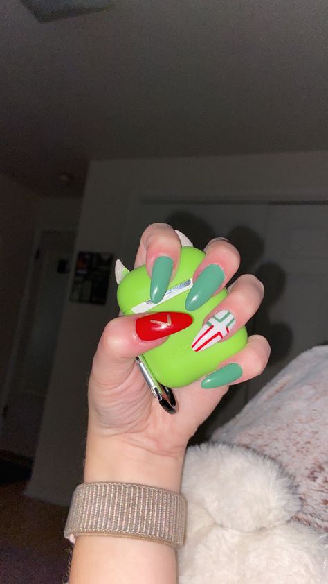 My world cup nail creation to cheer for Portugal. World Cup Nails, Portugal Nails, I Manifest, Nail Board, My Pinterest, What I Want, Pinterest Board, World Cup, Portugal