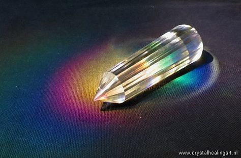 Phi Vogel crystal  http://www.crystalhealingart.nl Vogel Crystal, Crystal Children, Star Seed, Crystal Seashells, Pranic Healing, Healing Room, Healing Art, Take What You Need, Allah Names