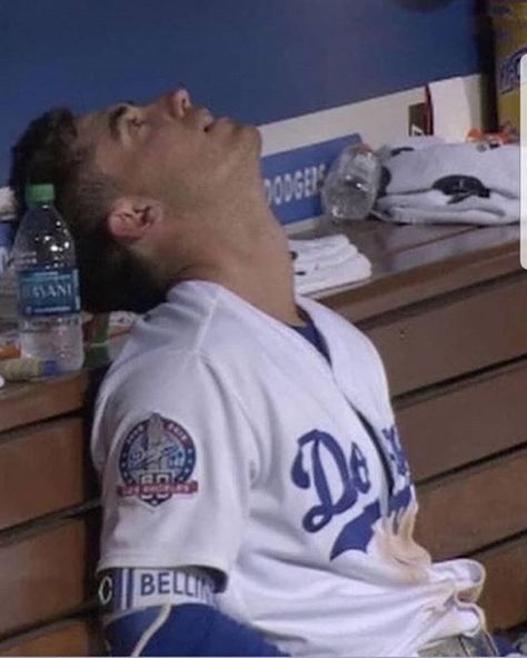 Thirsty Cody B on Instagram: “Exactly how I feel after this week at work... TGIF #codybellinger #thirstycody #dodgers #codylove #bellibomb #belli” Dodgers Nation, Baseball Wallpaper, Cody Bellinger, Christian Yelich, Mookie Betts, Dodger Blue, Baseball Boys, Dodgers Baseball, Love My Kids