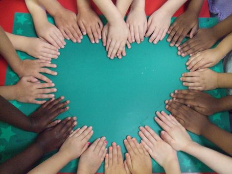 Hands in a heart shape for class photo... LOVE this idea... Scrapbooks, Teacher's gift, MLK Jr. Day, so many possibilities. Auction Projects, Class Pictures, End Of School Year, Groundhog Day, Classroom Fun, End Of School, End Of Year, School Fun, The Shape