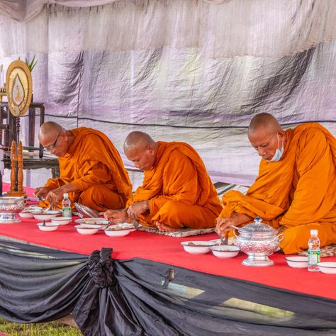 Food offering or food donation to Thai monks as part of a religious and Buddhist ritual in Thailand Southeast Asia by Wilfried Strang Ubon Ratchathani, Nakhon Pathom, Food Donation, Koh Chang, Print Advertising, Pattaya, Chiang Mai, Thailand Travel, Us Images