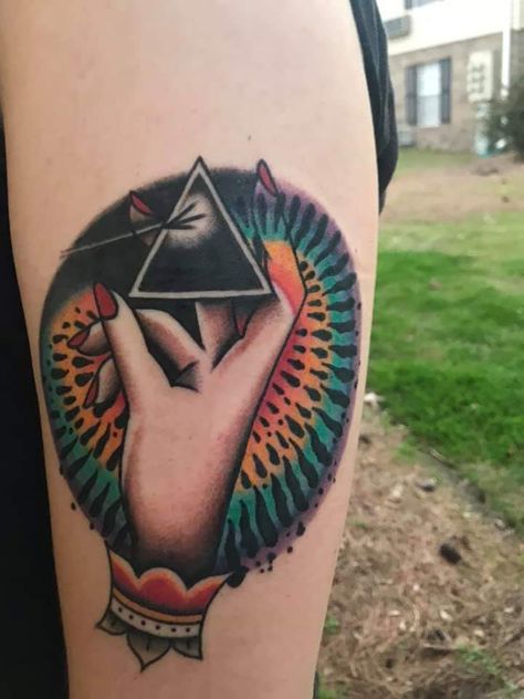 Numb Tattoo, Doodle Tattoos, Pink Floyd Tattoo, Memory Tattoos, Indie Tattoo, Hippie Tattoo, Dad Tattoo, Trending Tattoos, Prison Tattoos