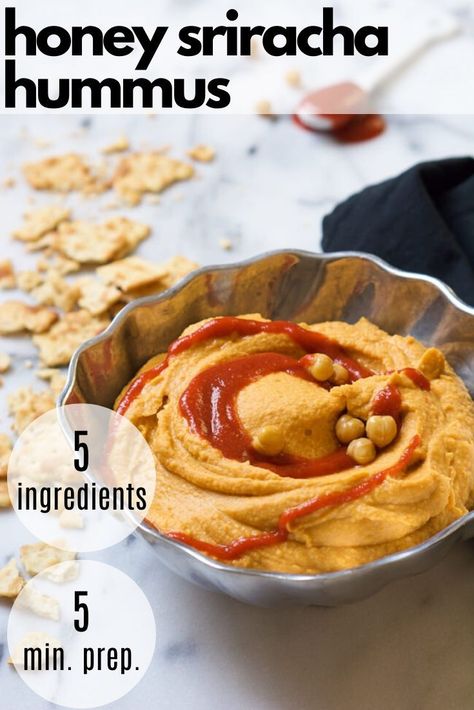 Vegan Veggie Dip, Sriracha Hummus, Hummus Recipe Without Tahini, Easy Vegan Snack, Hummus Without Tahini, The Best Hummus, Best Hummus Recipe, Best Hummus, Spicy Hummus