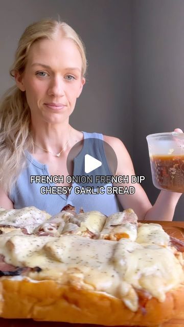 Andrea on Instagram: "😍French Onion French Dip Garlic Cheesy Bread😍 (TRY THIS ONE!!! It was truly amazing and EASY!!)   1. In a separate bowl add: 3/4 cup mayonnaise, 1 spoon minced garlic, 3 TBSPs butter softened, 1/2 cup shredded Italian blend cheese, 3/4 cup shredded monteray Jack cheese, 1 packet Onion Soup mix and pepper. 2. Spread that mixture on top of your French bread.  3. Then add Roast Beef. Top with Swiss  cheese. Add pepper to the top. 4. bake at 400 degrees for 15-20 minutes. Or until golden. 5. Enjoy dipped in Au Jus! (Video before this one to show how it was made as well ♥️)" French Onion French Dip Garlic Bread, Garlic Bread French Dip, French Onion Dip Sandwich, Recipes With French Onion Soup, Football Bread, Garlic Cheesy Bread, Homemade French Onion Dip, Mediterranean Snacks, Onion Grilled Cheese