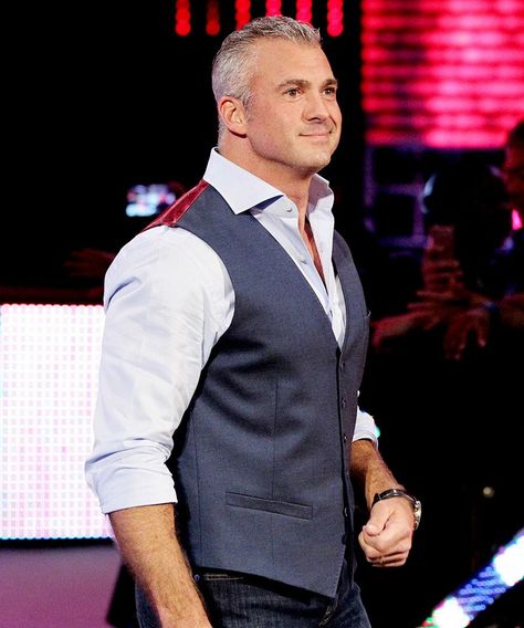 Shane Mcmahon, Wwe Wrestlers, Wwe Superstars, Vest Dress, Make Me Smile, Wwe, Gentleman, Evolution, My Style