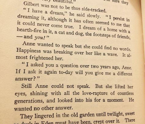 Anne of the Island  The proposal which she finally accepts. Alexia Core, Kindred Spirits Quote, Books Recs, Anne Of The Island, Loving Him Was Red, Magical Realism, Gilbert Blythe, The Proposal, Anne Shirley