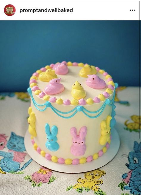 Fancy Easter Cakes, Easter Cake Simple, Peeps Birthday Cake, Easter Cakes Easy Decorating Ideas, Cute Easter Cake Ideas, Simple Easter Cake Decorating, Easter Cake Aesthetic, Easter Cakes Easy, Easter Smash Cake