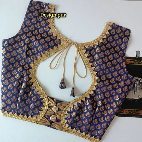 Blouse Patchwork Designs, Neck Types, Latest Fashion Blouse Designs, Blouse Hangings, Latest Blouse Neck Designs, Simple Blouses, Designers Dresses, Dress Designs For Stitching, Goa Wedding