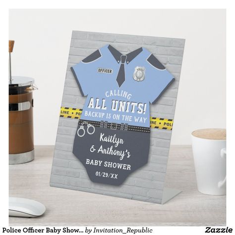 Police Baby Shower Theme, Police Baby Shower, Police Officer Baby, Unique Baby Shower Cakes, Baby Shower Modern, Police Baby, Shower Modern, Fun Baby Announcement, Baby Shower Theme Decorations