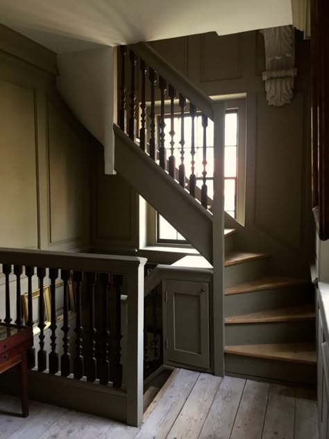 Whitechapel London, Small Staircase, Painted Staircases, Colonial Interior, Attic Stairs, Stairway Design, Basement Kitchen, Basement House, Wallpaper Paint