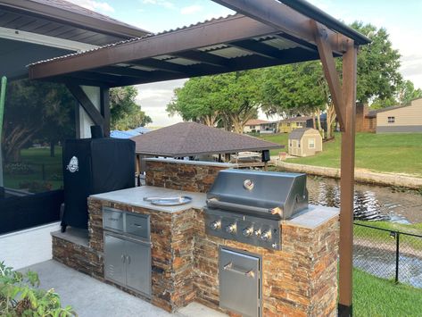 Built In Pit Boss Smoker Outdoor Kitchen, Outdoor Kitchen With Grill And Smoker, Grill And Smoker Station, Outdoor Kitchen With Smoker, Kitchen Diy On A Budget, Texas Patio, Island Outdoor Kitchen, Budget Design Ideas, Outdoor Kitchen Diy