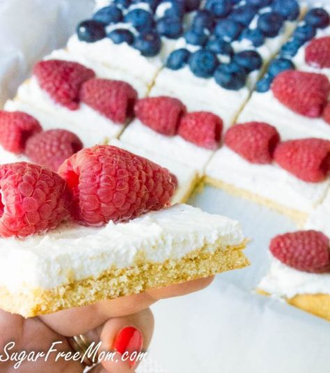 patriotic dessert pizza1 (1 of 1) 4th Of July Pizza, Low Carb Fruit Pizza, Gluten Free 4th Of July, Dessert Pizza Crust, Patriotic Fruit Pizza, Ricotta Dessert, Fruit Pizza Bar, Fruit Pizza Crust, Fruit Pizza Sugar Cookie Recipe