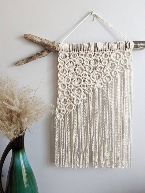 Art Macramé, Macrame Wall Hanger, Macrame Knots Pattern, Macrame Tapestry, Modern Wall Hanging, Macrame Wall Hanging Diy, Macrame Wall Hanging Patterns, Crochet Wall Hangings, Wall Hanging Diy