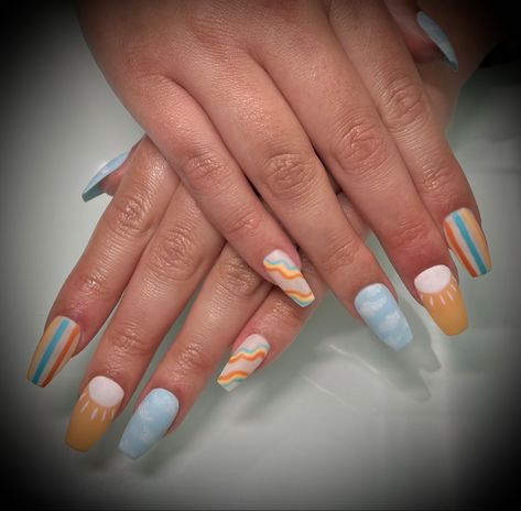 Sun And Cloud Nails, Here Comes The Son Nails, Sun Themed Nails, Here Comes The Sun Nails, Sun Nails Design Summer, Weather Nails, Sun Design Nails, Sun Nail Design, Sunshine Nails Design