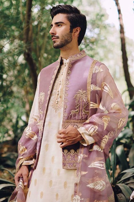 Mohsin Naveed Ranjha, India Fashion Men, Indian Wedding Clothes For Men, Sherwani For Men Wedding, Wedding Kurta For Men, Groom Dress Men, Indian Groom Wear, Wedding Dresses Men Indian, Gents Kurta Design