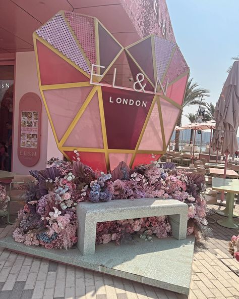 Just enjoyed a delicious breakfast at the EL&N London Cafe @ yas bay 😍 #elnlondon #elnlondonyasbay #yasbay #yasisland #abudhabi #abudhabilife London Cafe, Delicious Breakfast, Yummy Breakfast, Abu Dhabi, Cafe, London, Pins