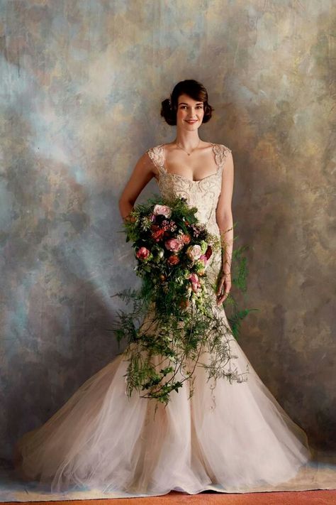 Trailing wedding bouquet elaborate gorgeous big huge ornate Oversized Bouquet Wedding, Trailing Bouquet, Holding A Bouquet Of Flowers, Fern Wedding, Mermaid Fit, Holding A Bouquet, Cascading Wedding Bouquets, Beautiful Bouquets, Wedding Etiquette