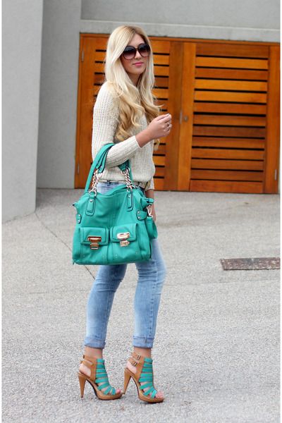 cute shoes Teal Bag Outfit, Mint Bag, Teal Purse, Teal Bag, Teal Shoes, Purse Outfit, Wardrobe Clothes, New Bags, Shoes Bag