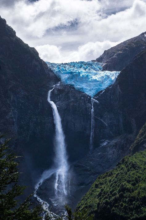 Patagonia's most incredible hanging glacier at Queulat National Park Chile Travel, Earth Pictures, Pictures Of The Week, South America Travel, Beautiful Waterfalls, Nature Travel, Amazing Nature, Beautiful Landscapes, Wonders Of The World