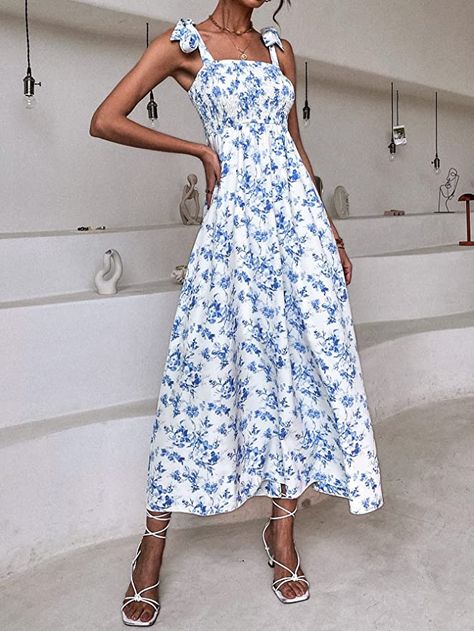 Amazon.com: MakeMeChic Women's Summer Floral Boho Sleeveless Spaghetti Strap Shirred Cami Long Maxi Dress A Blue and White L : Clothing, Shoes & Jewelry Summer Boho Dress, Maxi Dress Beach, Beach Outfit For Women, Boho Dresses Long, Boho Beach Dress, Fancy Tops, Boho Summer Dresses, Summer Boho, Boho Floral Dress