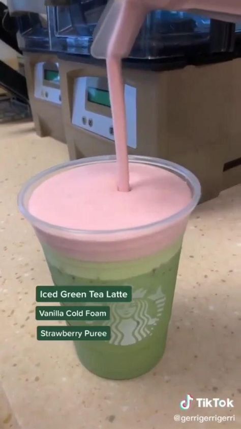 Starbucks Green Tea Drinks, Strawberry Starbucks Drink, Starbucks Partner, Starbucks Matcha Green Tea, Matcha Latte Starbucks, Starbucks Green Tea, Starbucks Drink Menu, Starbucks Secret Menu Recipes, Starbucks Matcha