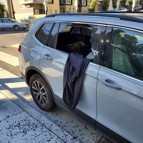 $15000 worth of yarn stolen in San Francisco car break-in Car Incident, Haight Street, Car Breaks, Palace Of Fine Arts, Lombard Street, Golden Gate Park, Last Saturday, Knitting Ideas, Car Window